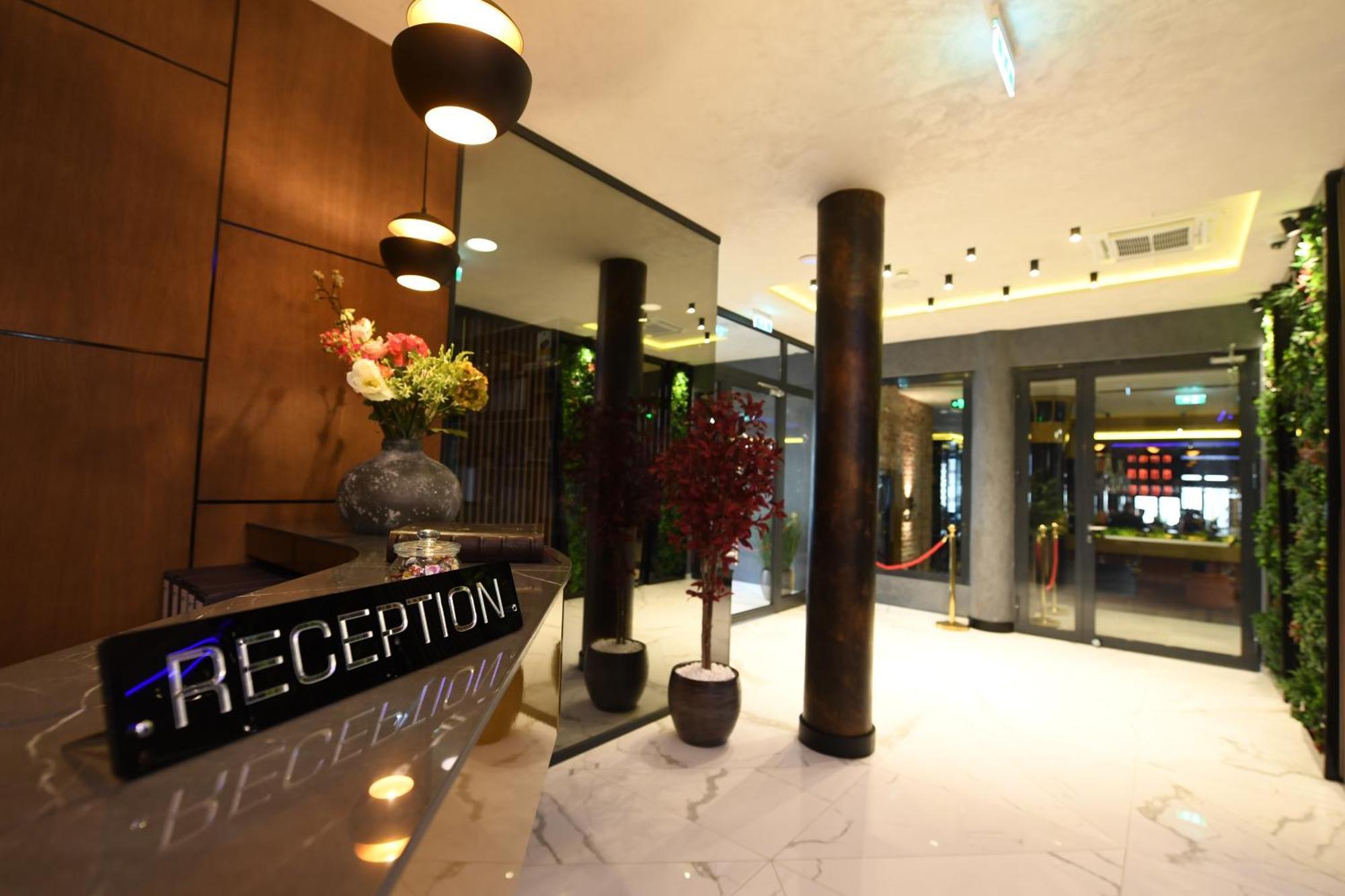 Hammeum Hotel Prokuplje ภายนอก รูปภาพ