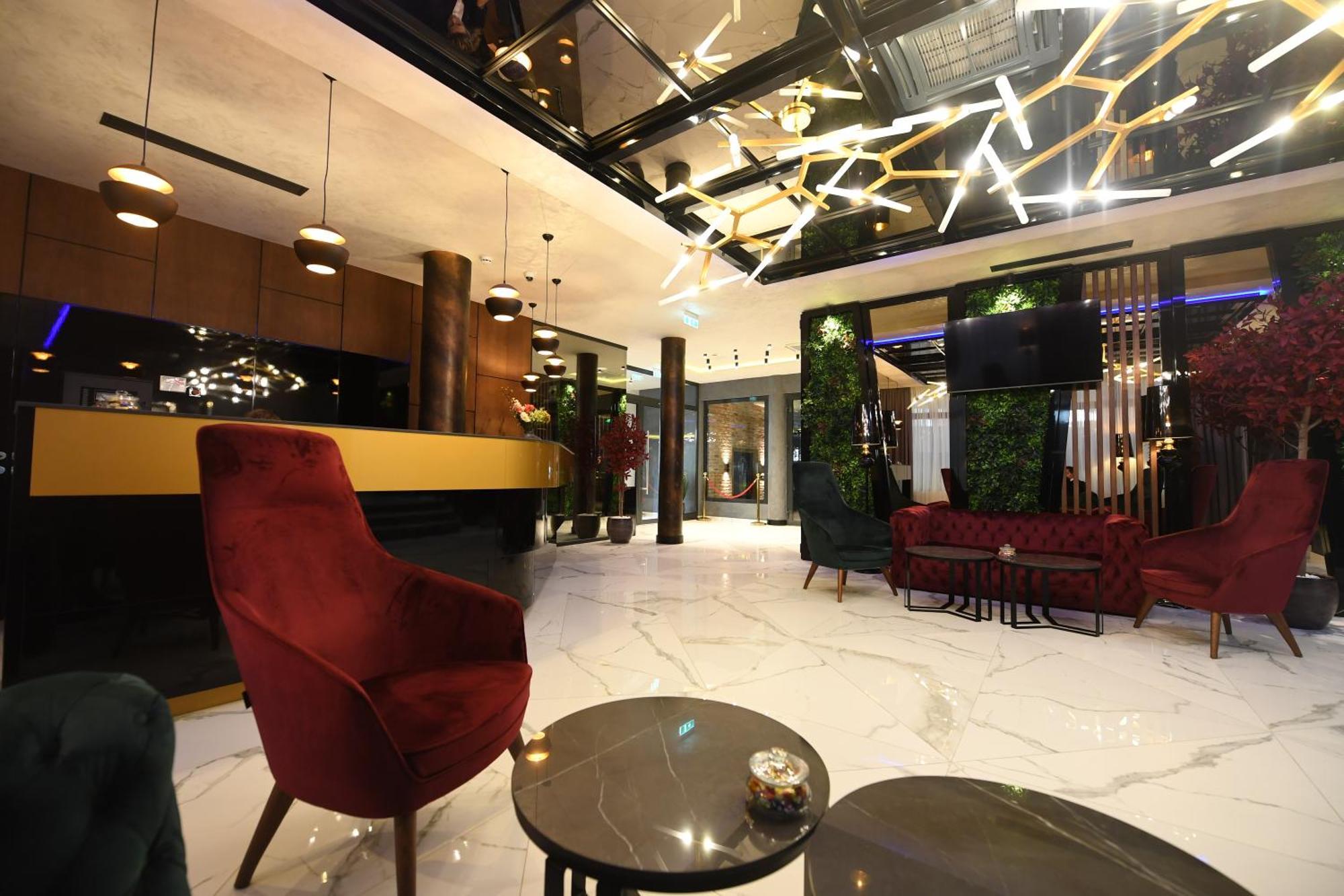 Hammeum Hotel Prokuplje ภายนอก รูปภาพ